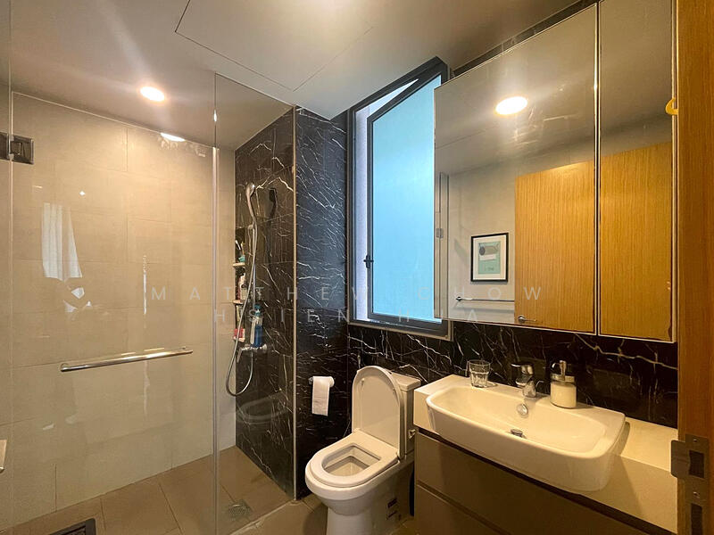The Glades, 12 Bedok Rise, 2 Bedrooms, 624 sqft, Condominium For Rent, by Matthew Chow Hsien Hua, 60071831 - Bathroom - PropertyGuru.com.sg