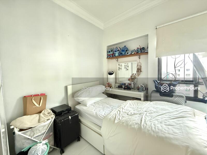 For Sale - 652 Senja Link