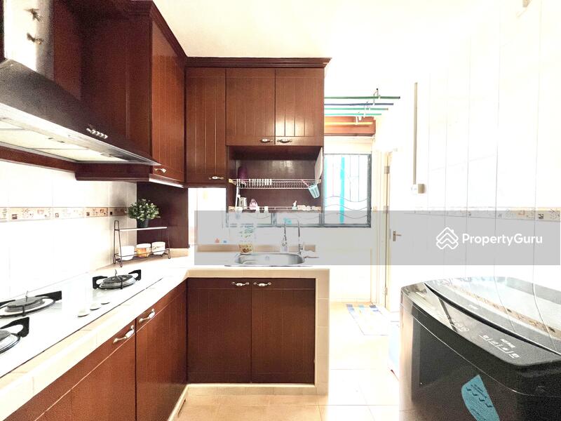 For Sale - 271 Yishun Street 22