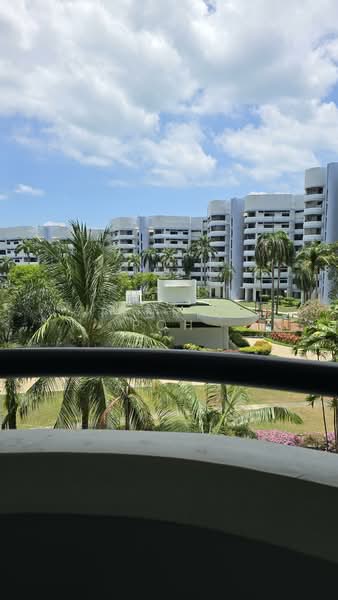 Mandarin Gardens, 1 Siglap Road, 2 Bedrooms, 829 sqft, Condominium For Sale, by Tedric Poh, 60072187 - Exterior - PropertyGuru.com.sg