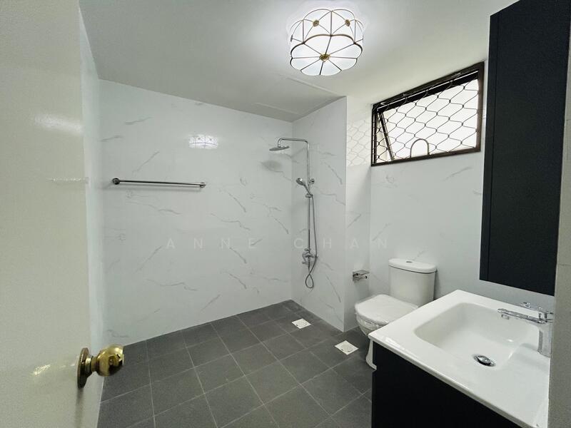 For Sale - Flame Tree Park