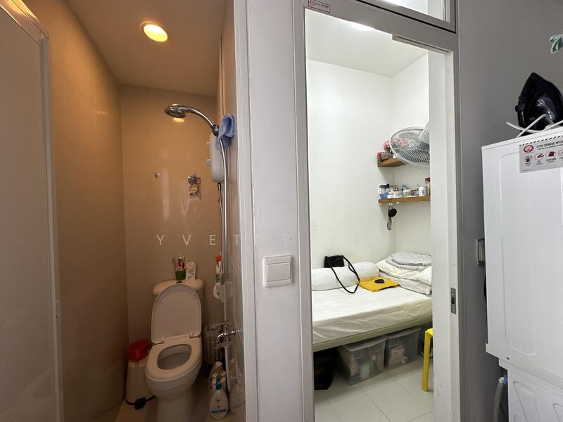 The Suites @ Central, 57B Devonshire Road, 4 Bedrooms, 1,701 sqft, Condominium For Rent, by Yvette Yeo 杨丽颖, 60072204 - Helper's Room & Toilet - PropertyGuru.com.sg