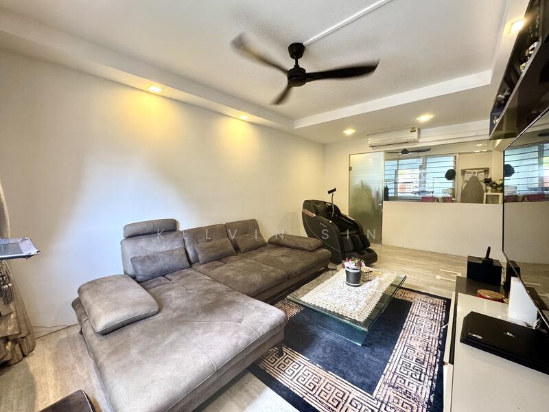 For Sale - 894 Tampines Street 81