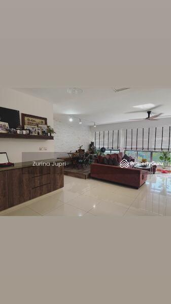 For Sale - 335C Anchorvale Crescent