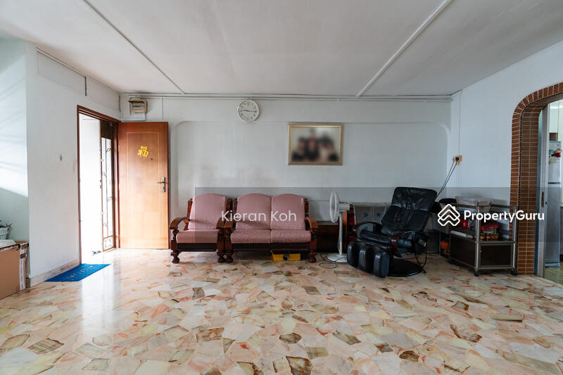For Sale - 264 Tampines Street 21