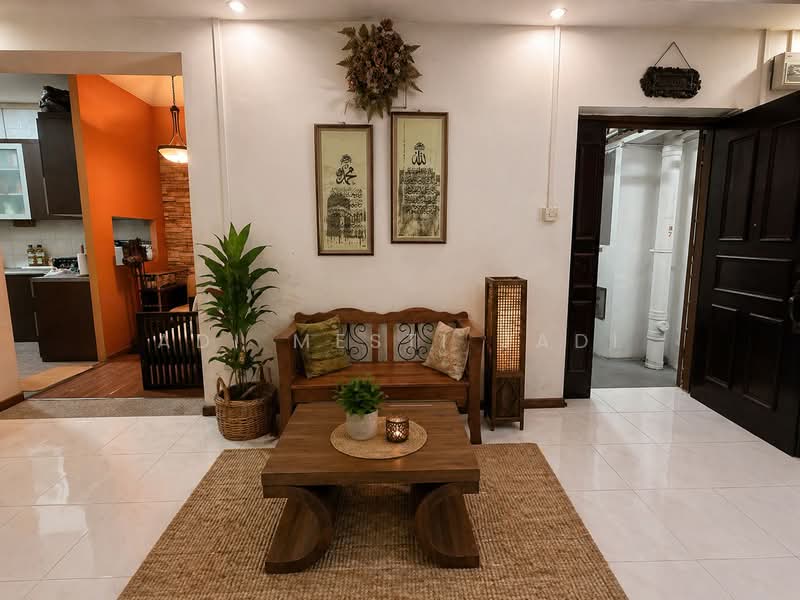 663B Jurong West Street 65, 663B Jurong West Street 65, 3 Bedrooms, 1,184 sqft, HDB Flat For Sale, by Adi Mesti Jadi, 60072528 - Living Room - PropertyGuru.com.sg