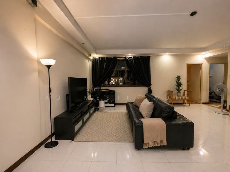 663B Jurong West Street 65, 663B Jurong West Street 65, 3 Bedrooms, 1,184 sqft, HDB Flat For Sale, by Adi Mesti Jadi, 60072528 - Living Room - PropertyGuru.com.sg