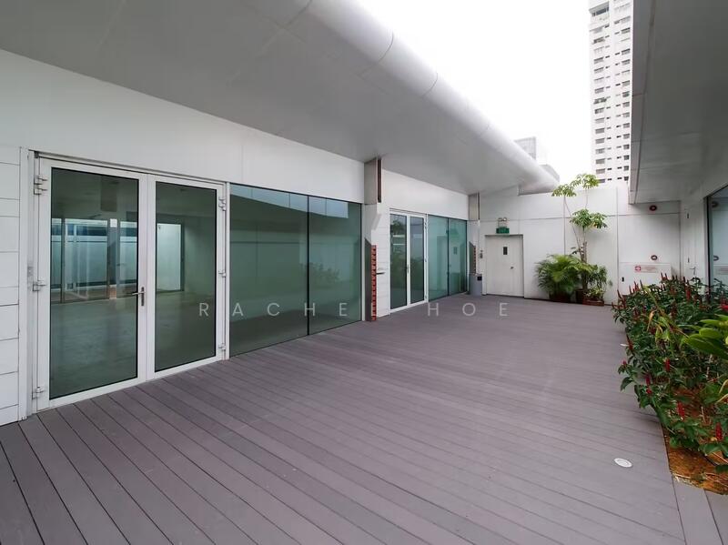 High Street Centre, 1 North Bridge Road, 549 sqft, Office For Rent, by Rachel Hoe, 60072997 - Balcony - CommercialGuru.com.sg