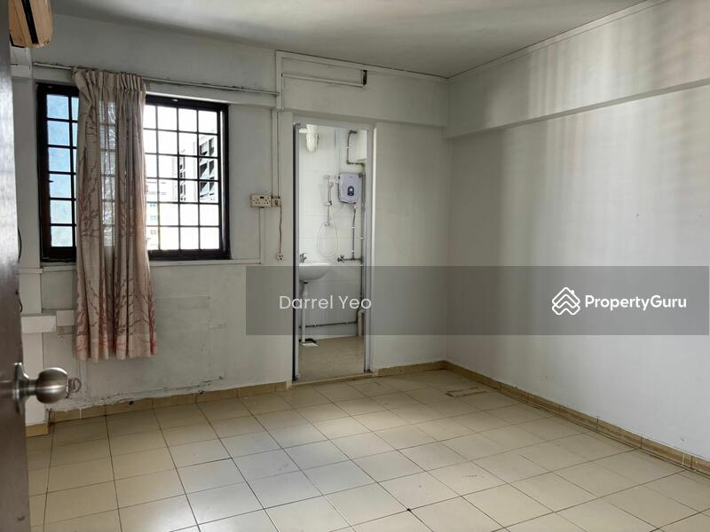 For Sale - 655 Yishun Avenue 4