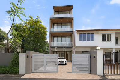 For Sale - ⭐LANDED NEXT TO KOVAN MRT WITH HUGE A&A & REBUILDING POTENTIAL