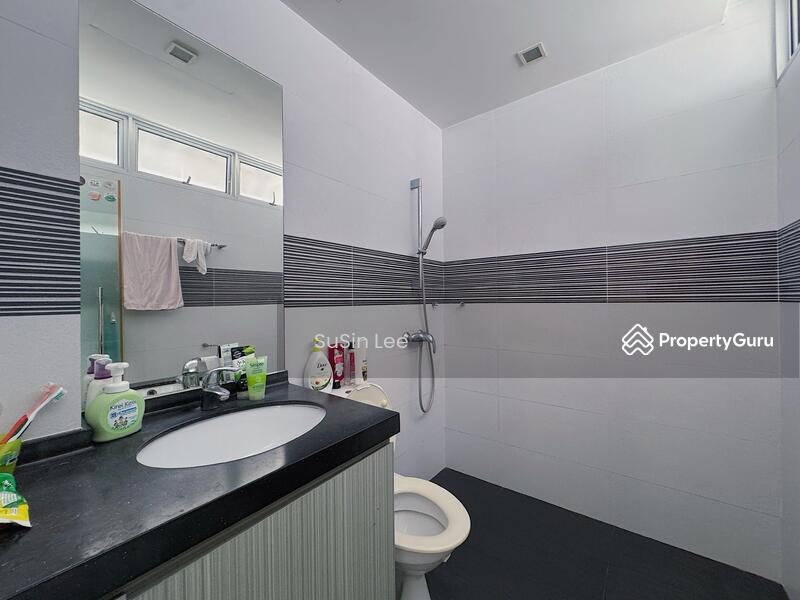 For Sale - Moulmein Court