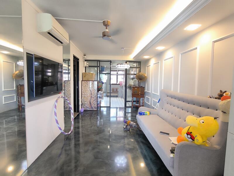 2 Jalan Bukit Merah, 2 Jalan Bukit Merah, Alexandra / Commonwealth, Room Rental, 10 sqft, HDB Flat For Rent, by Vivian Song, 60073692 - Living Room - PropertyGuru.com.sg