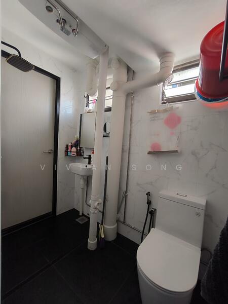 2 Jalan Bukit Merah, 2 Jalan Bukit Merah, Alexandra / Commonwealth, Room Rental, 10 sqft, HDB Flat For Rent, by Vivian Song, 60073692 - Bathroom - PropertyGuru.com.sg