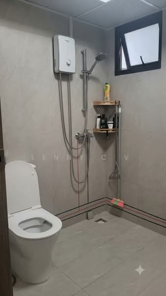 965C Tampines Street 96, 965C Tampines Street 96, Pasir Ris / Tampines, Room Rental, 100 sqft, HDB Flat For Rent, by Lenny C V, 60073763 - Bathroom - PropertyGuru.com.sg