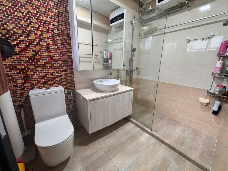 Common Bathroom