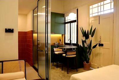 For Rent - Flexible Lease - 1925 Quarters