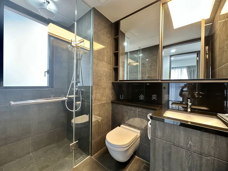 The M, 38 Middle Road, 2 Bedrooms, 635 sqft, Condominium For Rent, by Kelly Yu 余奕葹, 60073931 - Bathroom - PropertyGuru.com.sg