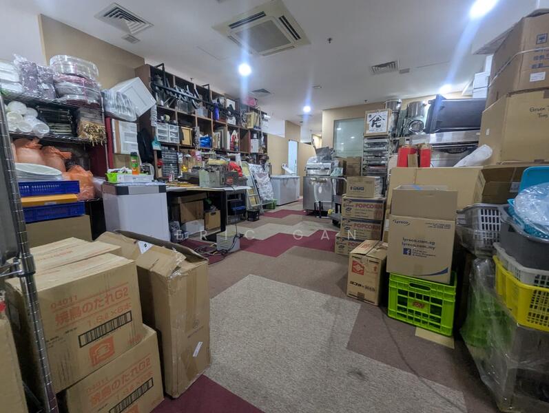 EPL Building, 1100 Lower Delta Road, 3,200 sqft, Light Industrial (B1) For Rent, by Eric Gan, 60074004 - 3,200 sqft, 3rd floor Unit - CommercialGuru.com.sg