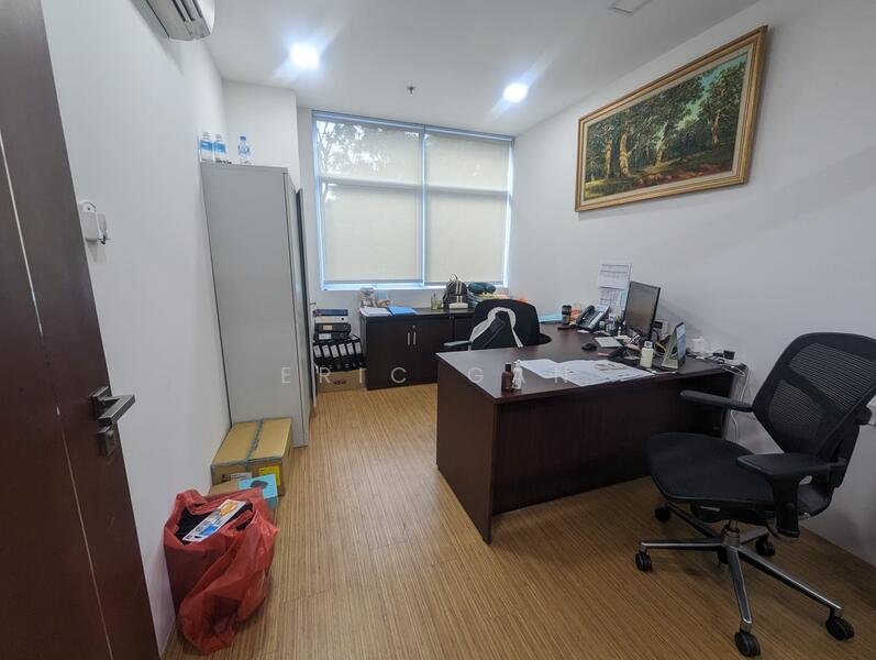 EPL Building, 1100 Lower Delta Road, 3,200 sqft, Light Industrial (B1) For Rent, by Eric Gan, 60074004 - 3,300 sqft, 3rd floor Unit - CommercialGuru.com.sg