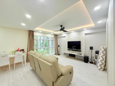 For Sale - 393 Bukit Batok West Avenue 5