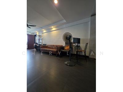 For Sale - 304 Clementi Avenue 4