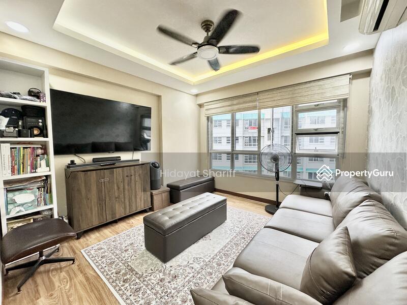 For Sale - 784C Woodlands Rise