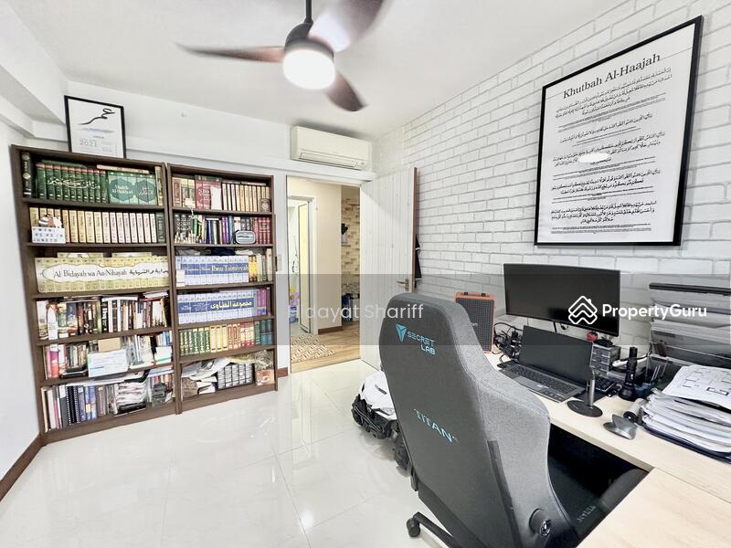 For Sale - 784C Woodlands Rise