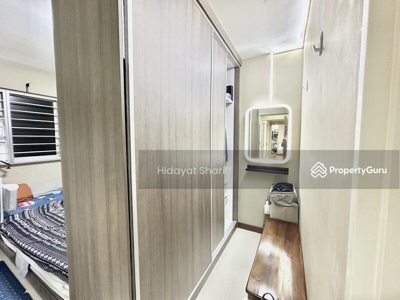 For Sale - 784C Woodlands Rise