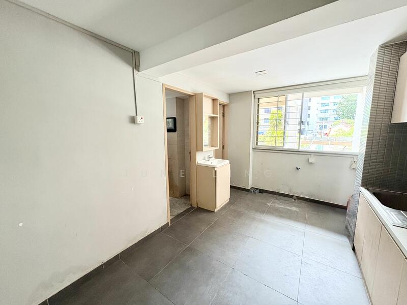 SUPER CHEAP! HDB Shophouse in Bustling Aljunied, Sims Place, 1,474 sqft, Shop / Shophouse For Sale, by June Ling, 60074256 - Kitchen - CommercialGuru.com.sg