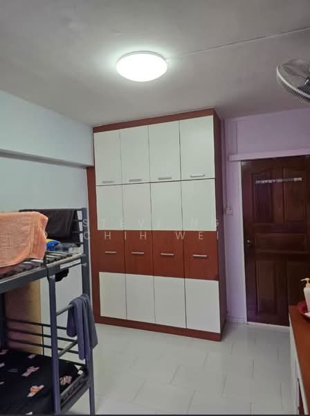 934 Jurong West Street 91, 934 Jurong West Street 91, 3 Bedrooms, 1,100 sqft, HDB Flat For Rent, by Steve Ng Chih Wei, 60074410 - Bedroom - PropertyGuru.com.sg