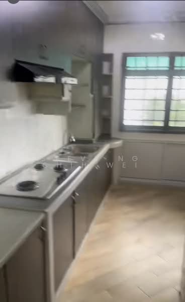 664A Jurong West Street 64, 664A Jurong West Street 64, 3 Bedrooms, 1,000 sqft, HDB Flat For Rent, by Steve Ng Chih Wei, 60074414 - Kitchen - PropertyGuru.com.sg