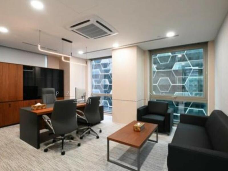 OUE Downtown 2, 6 Shenton Way, 5,209 sqft, Office For Rent, by Patrick Ong 王鹏若(安仔), 60074560 - CommercialGuru.com.sg