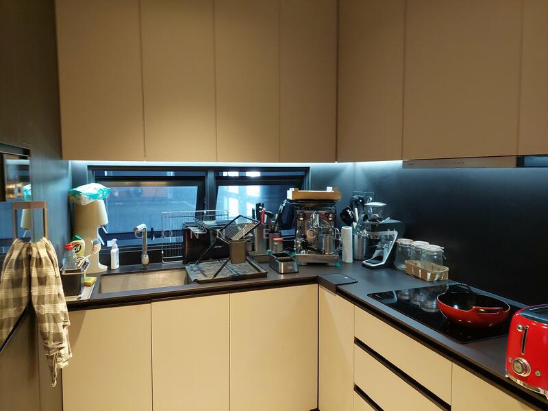 3 Cuscaden, 3 Cuscaden Walk, 2 Bedrooms, 764 sqft, Condominium For Sale, by Connie Chan, 60074853 - kitchen - PropertyGuru.com.sg