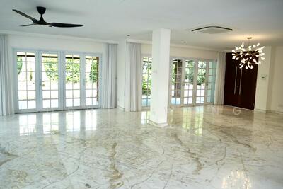 For Rent - University road