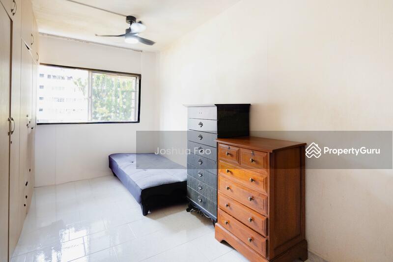 For Sale - 887 Tampines Street 81
