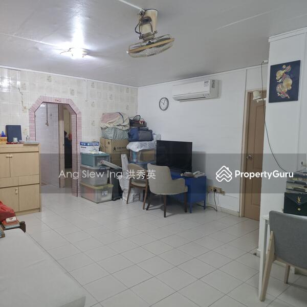 For Sale - 701 Yishun Avenue 5