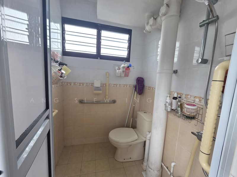 701 Yishun Avenue 5 HDB Flat For Sale at S$ 533,888 | PropertyGuru Singapore