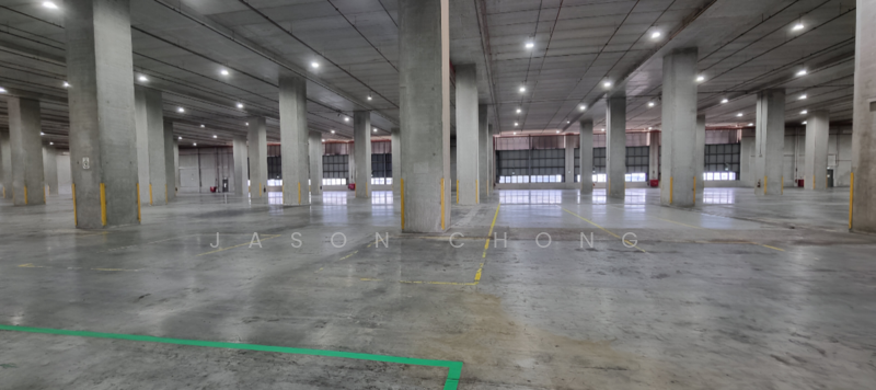 Warehouse, Jalan Buroh, Dedicated Loading Bays, 9m ceiling, Large Floorplate, Warehouse, 77,500 sqft, Warehouse For Rent, by Jason Chong, 60075286 - CommercialGuru.com.sg