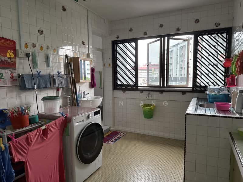 251 Jurong East Street 24, 251 Jurong East Street 24, Room Rental, 166 sqft, HDB Flat For Rent, by Evelin Ang, 60075323 - PropertyGuru.com.sg