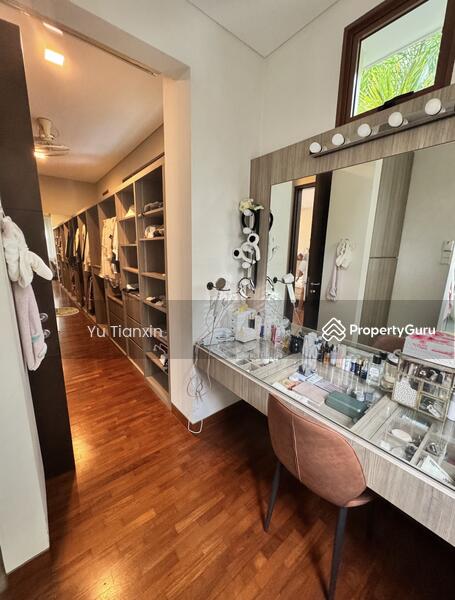 Walk in / Dressing area