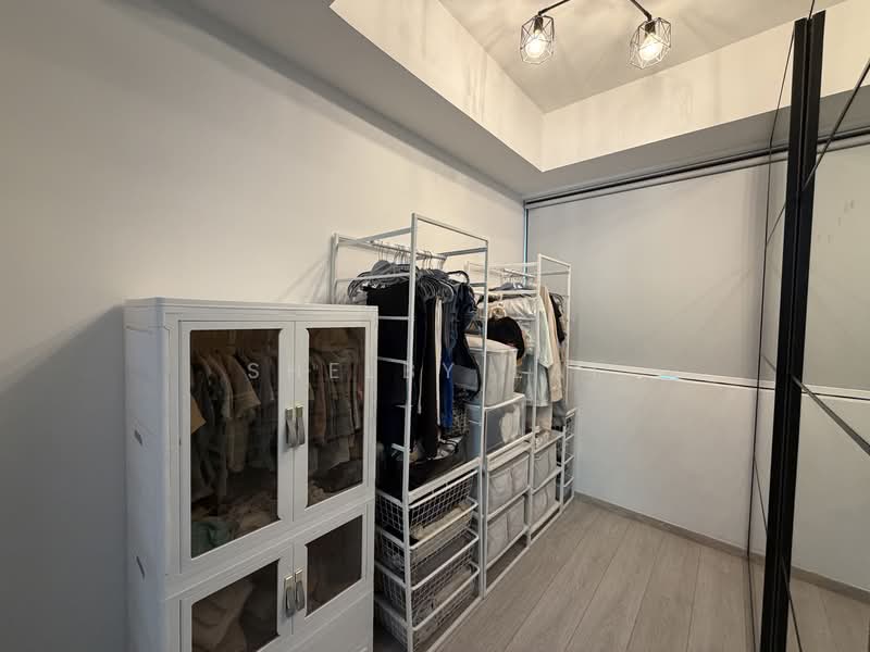 For Sale - Ferraria Park Condo