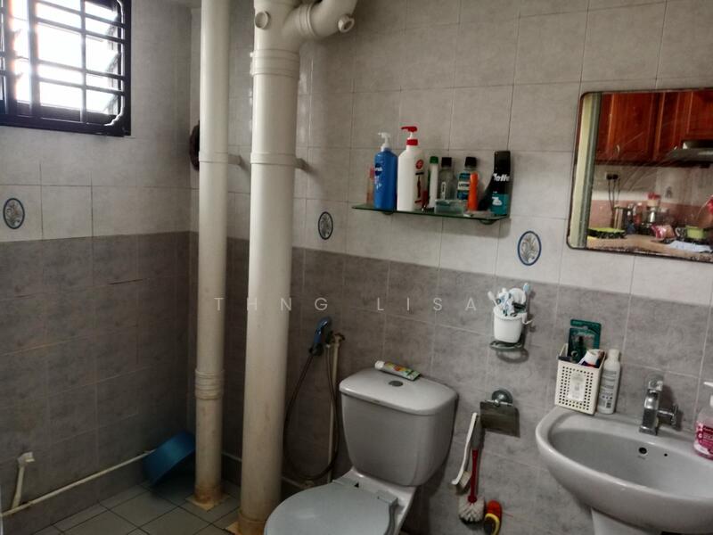 679C Jurong West Central 1, 679C Jurong West Central 1, Room Rental, 120 sqft, HDB Flat For Rent, by Thng Lisa, 60075605 - Bathroom - PropertyGuru.com.sg