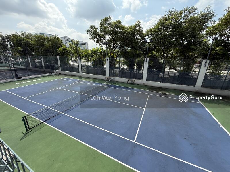 Tennis court 