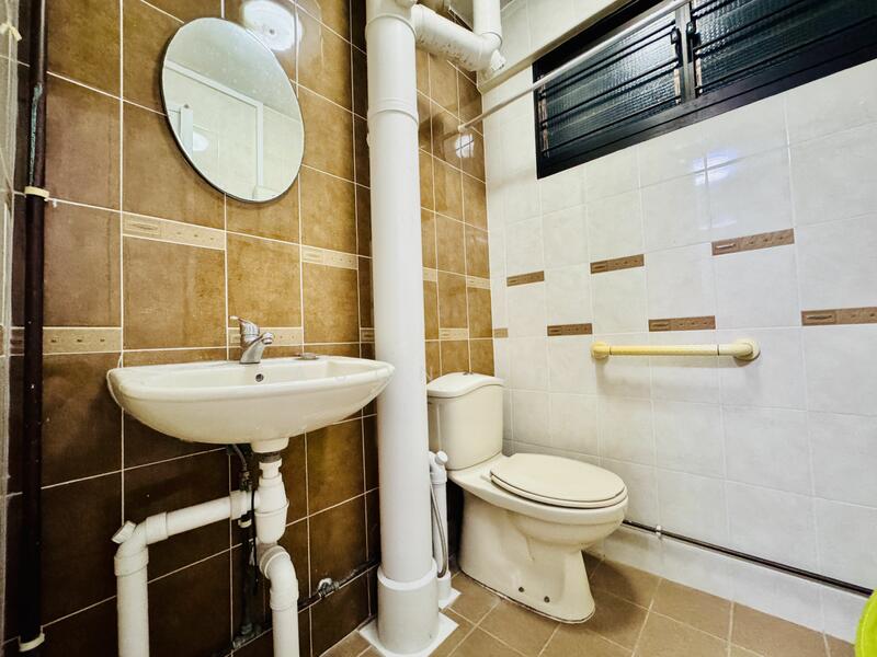 For Rent - 110 Woodlands Street 13