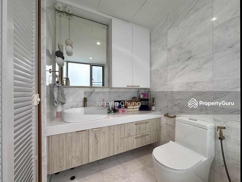 For Rent - Waterfront Key