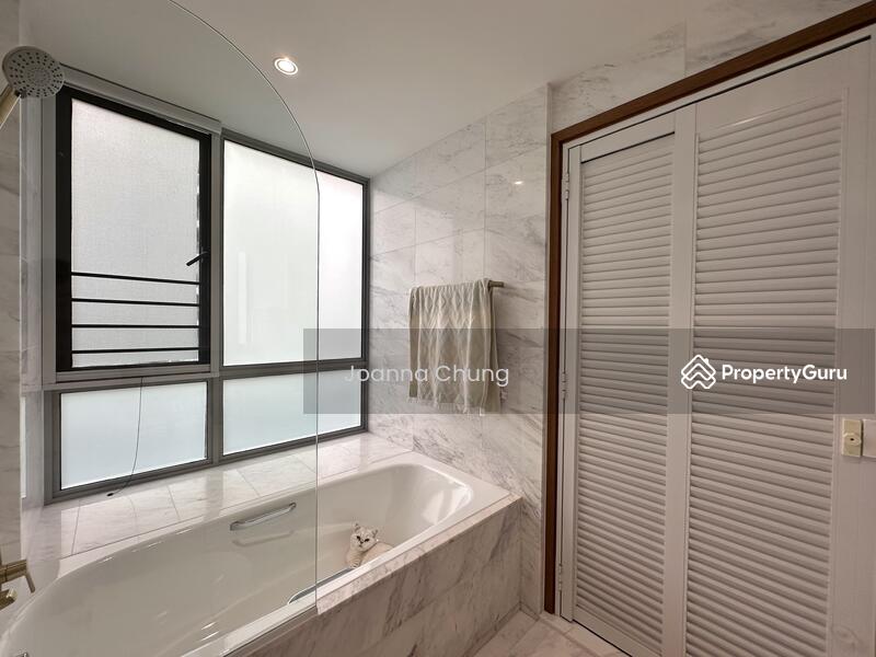 For Rent - Waterfront Key