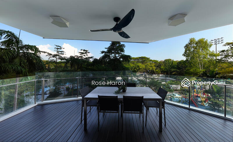 Spacious private balcony that opens up to a stunning view of lush greenery all around!