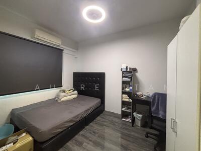 For Sale - Pasir Panjang Court