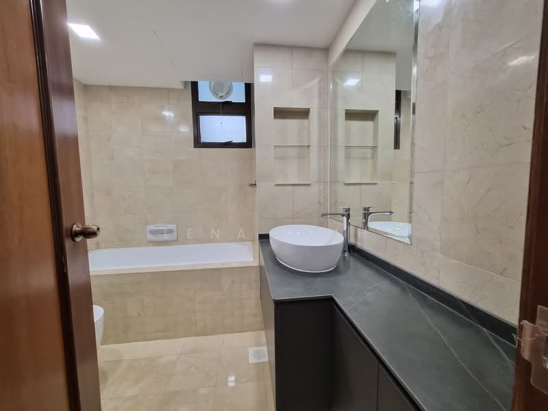 Seletaris, 507 Sembawang Road, 4 Bedrooms, 1,647 sqft, Condominium For Rent, by Lena Seah, 60075990 - Bathroom - PropertyGuru.com.sg