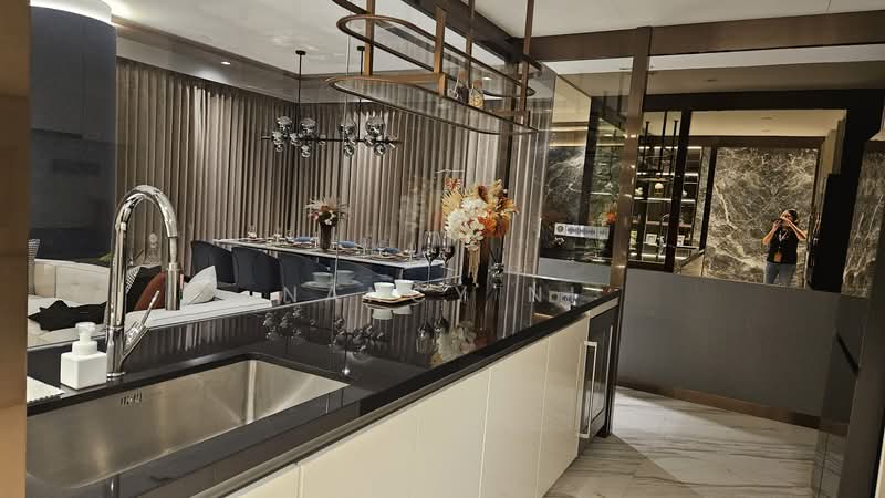 Wallich Residence, 3 Wallich Street, 3 Bedrooms, 1,679 sqft, Condominium For Rent, by Nancy Ni, 60076101 - Living Room - PropertyGuru.com.sg